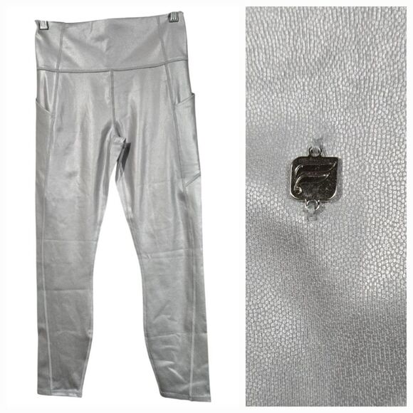 Fabletics Oasis PureLuxe High-Waisted 7/8 Legging Silver Matte Foil Yoga Workout - Picture 1 of 11